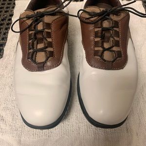 FootJoy Contour Series Men’s golf shoe